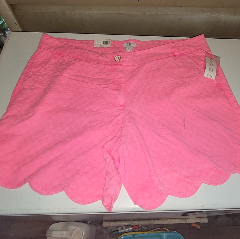 Crown & Ivy shorts